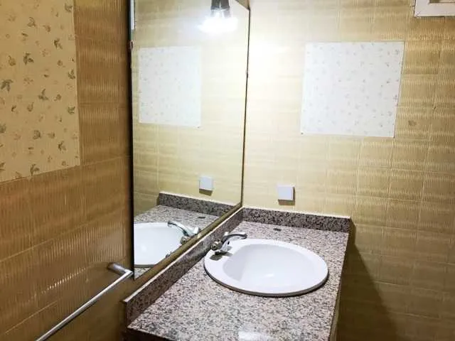 Villa avec grand jardin à louer à Souissi - الرباط (2)