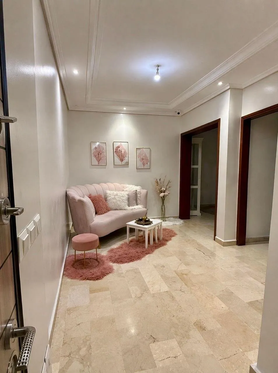 Superbe appartement avec grande terrasse – Val Fleuri - الدار البيضاء (2)