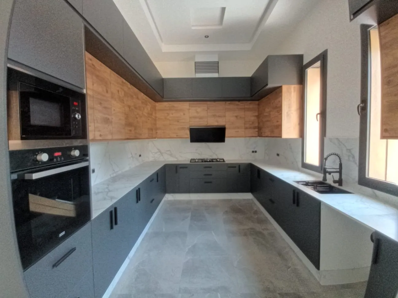 VILLA LUXUEUSE ET CONTEMPORAINE DOMAINE GOLF - مراكش (3)