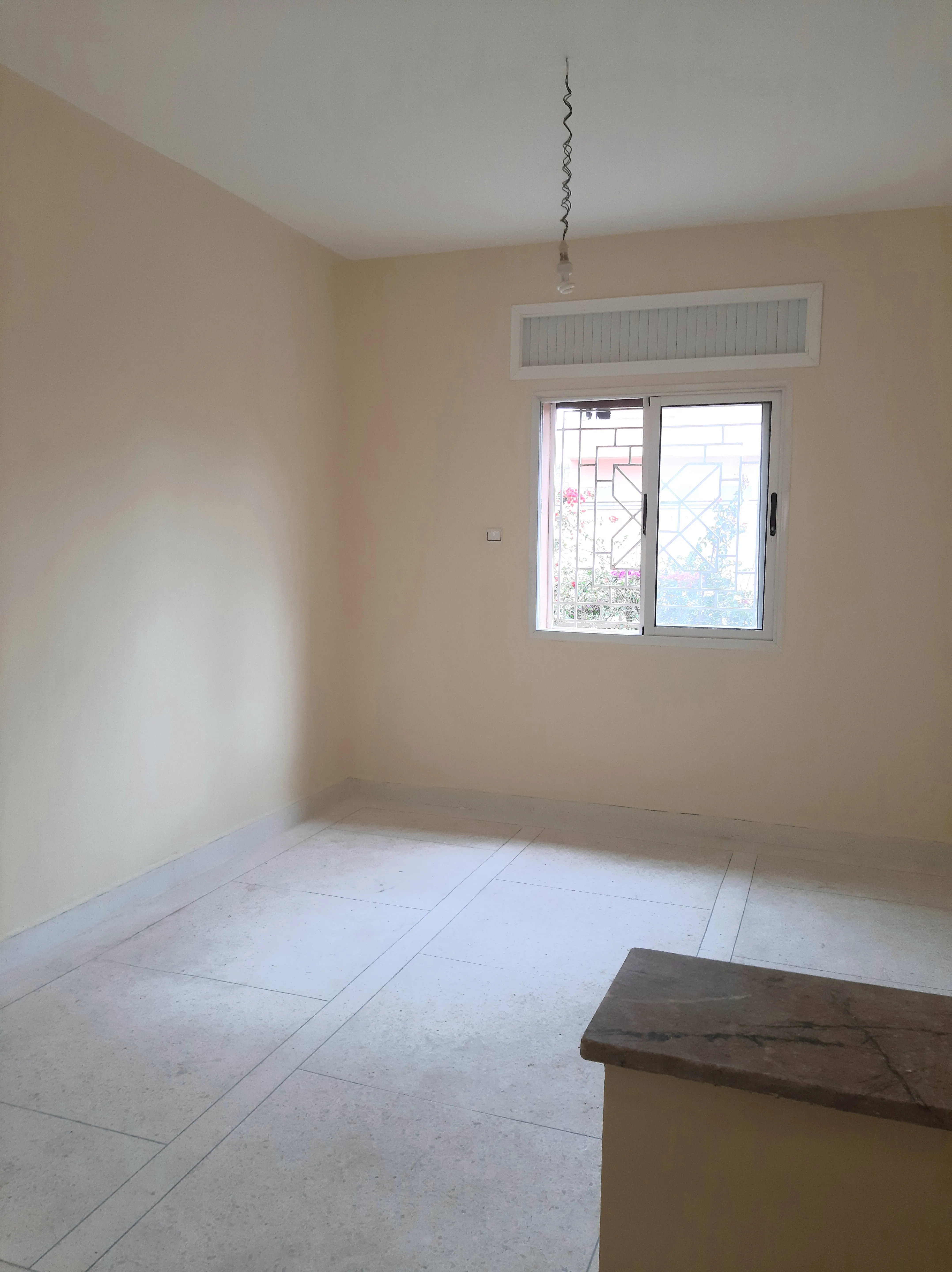Bel Appartement Ensoleillé 50 M2 à Vendre à Tamansourt - tamansourt