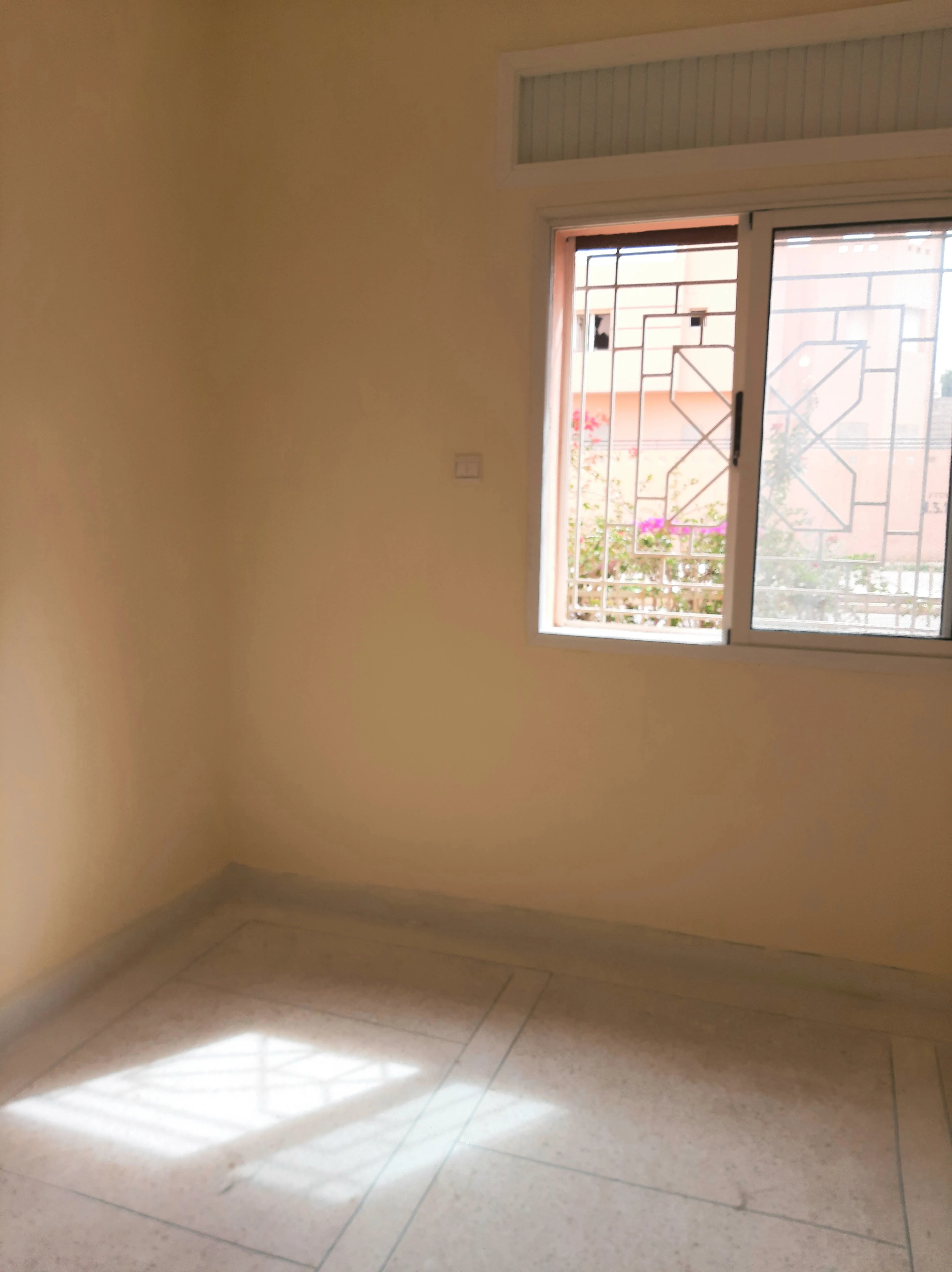 Bel Appartement Ensoleillé 50 M2 à Vendre à Tamansourt - tamansourt (4)