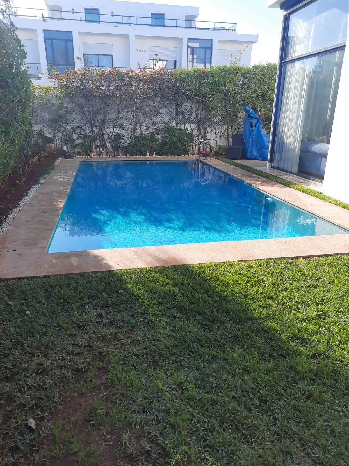 DAR BOUAZZA – VENTE D’UNE VILLA ISOLÉE AVEC PISCINE ET GRAND JARDIN - دار بوعزة