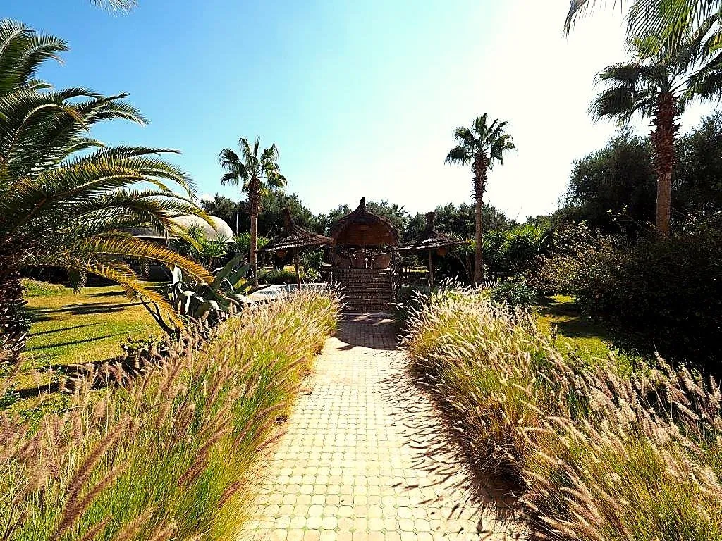 VILLA RIAD AVEC VNA SUR 1HA RT DU BARRAGE (SD1) - مراكش (2)