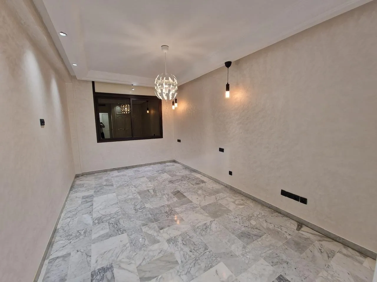Magnifique appartement à Boulevard Anfa de 260m2 - الدار البيضاء (3)