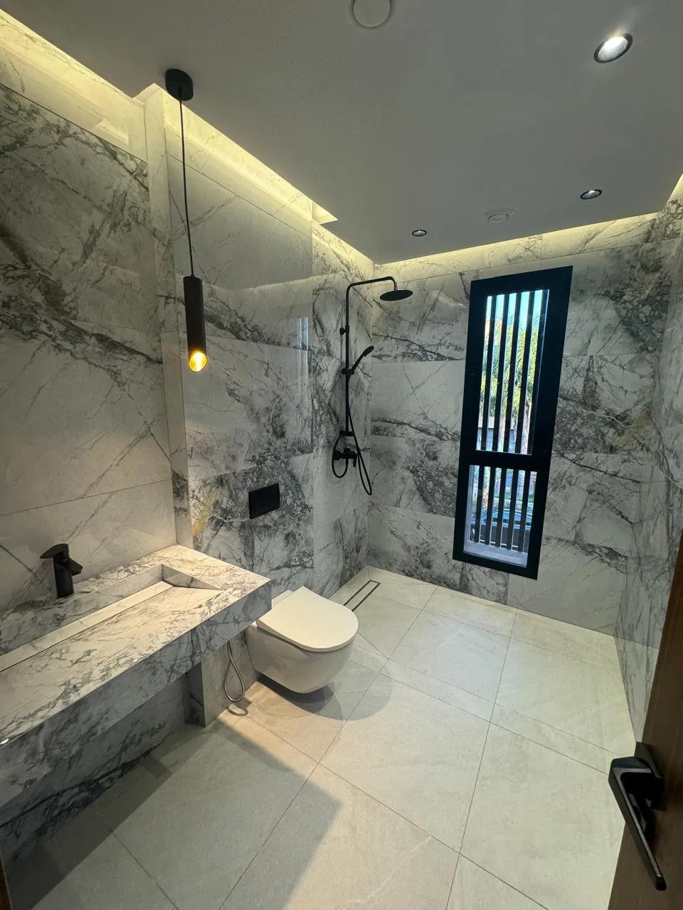 Villa de Prestige en Front de Golf à Marrakech - مراكش (2)