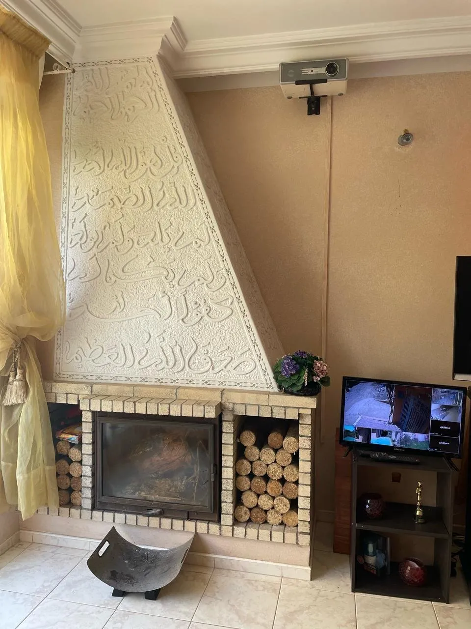 À VENDRE : Superbe Villa 3 Niveaux avec Piscine à Mohammedia - المحمدية