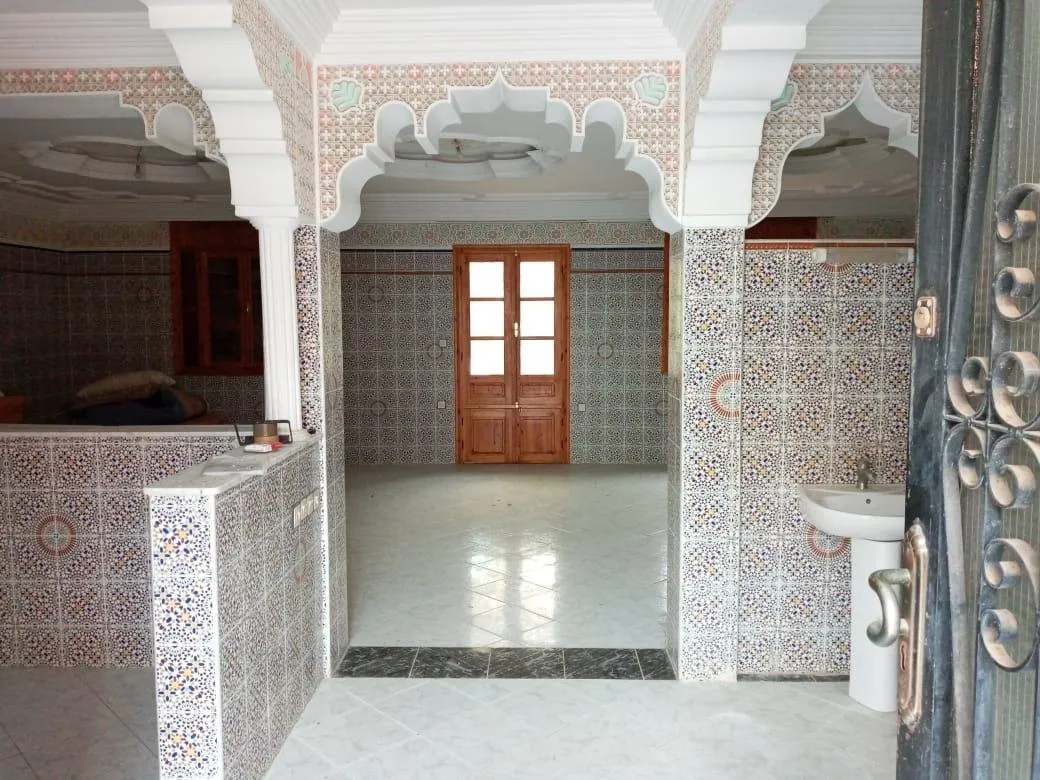 À VENDRE : Superbe Villa à Louzia – Opportunité Rare ! - المحمدية (3)