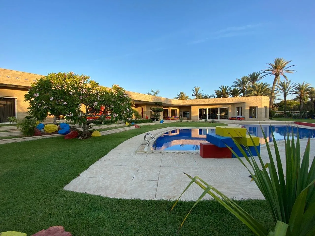 villa exceptionnelle aux ambassadeurs souissi - الرباط (4)