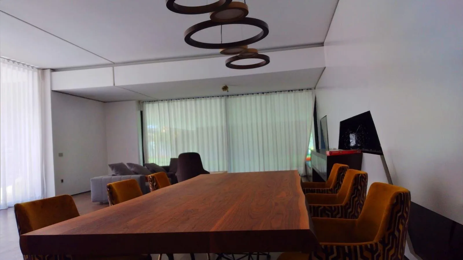 vente tres belle villa à souissi - الرباط