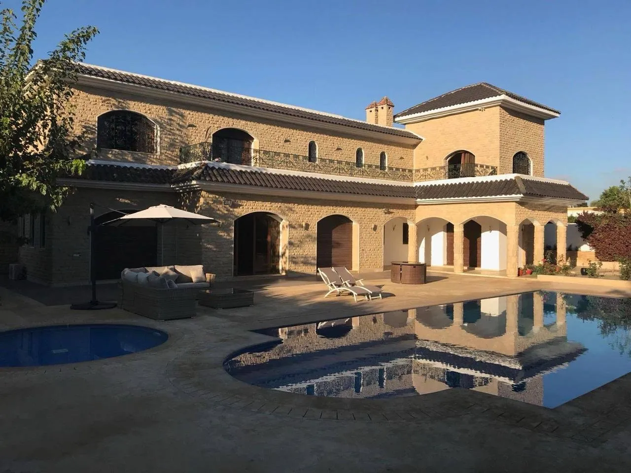 Vente villa neuve à 18M - الرباط