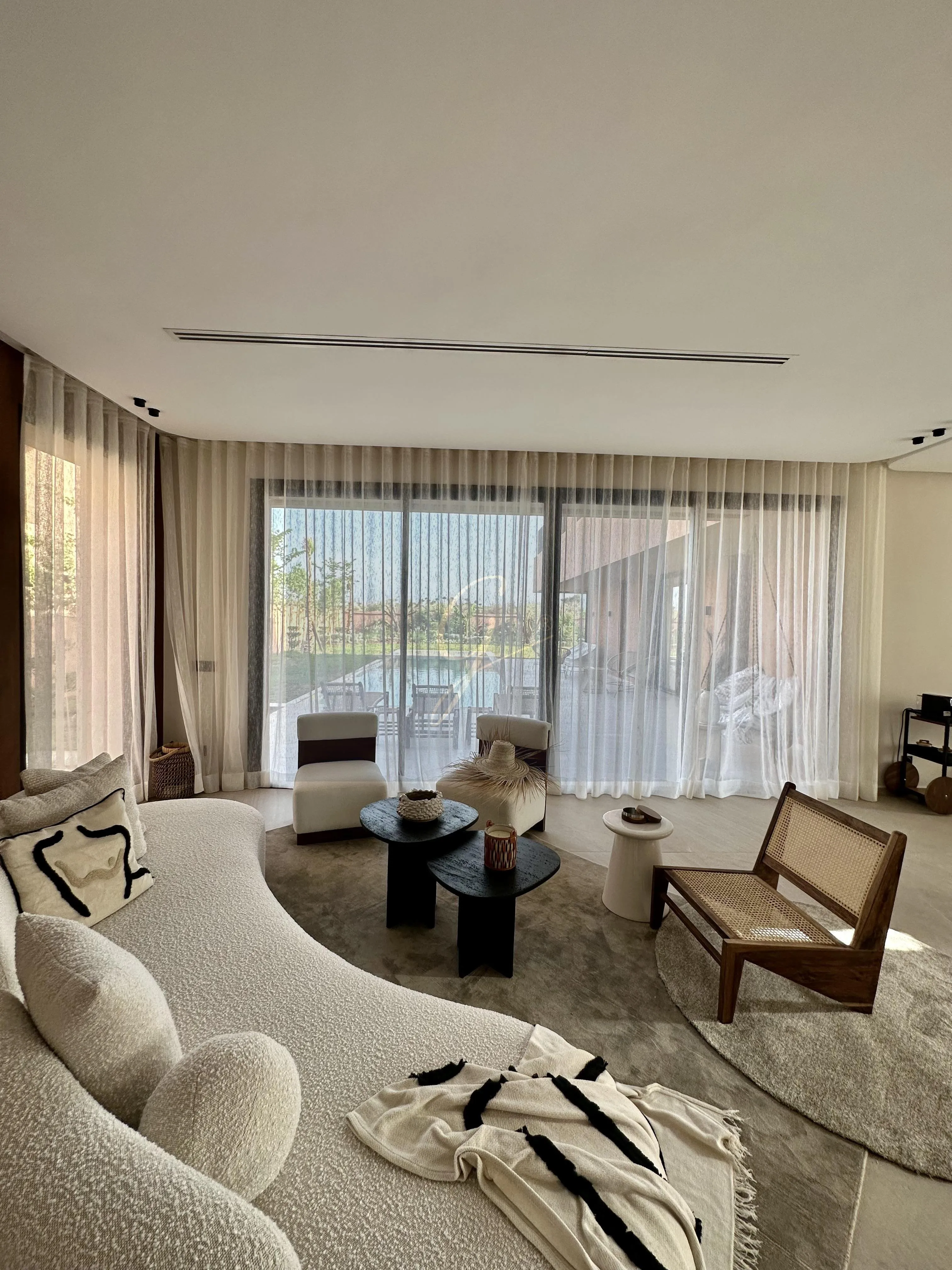 Villa Isolée Contemporaine unique Marrakech - مراكش (3)