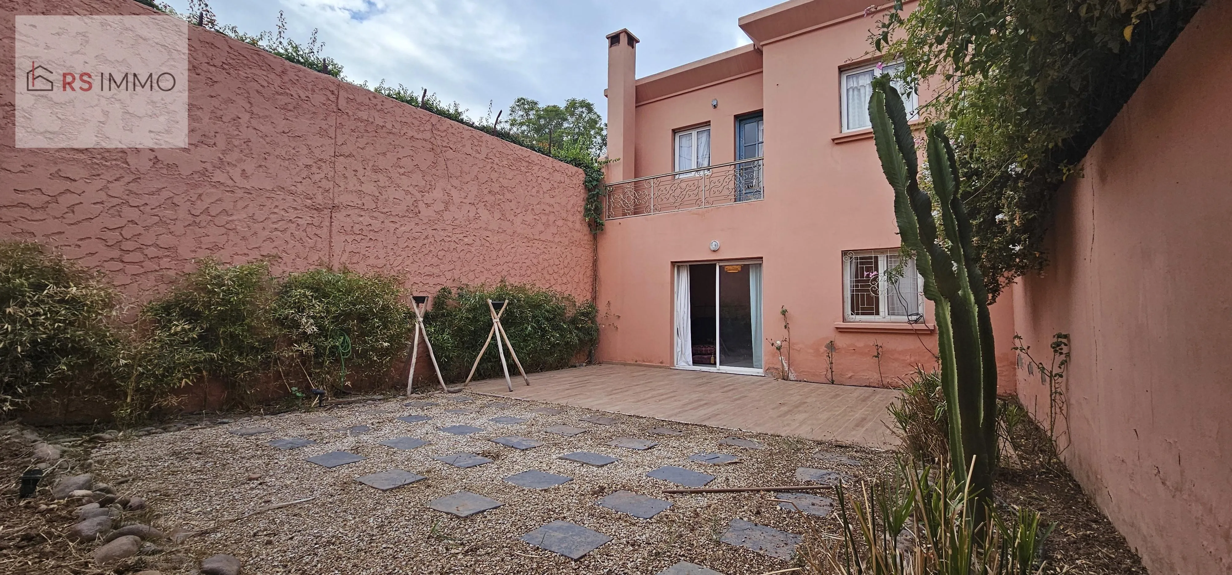 Villa titré rte de Fès proche centre ville - مراكش