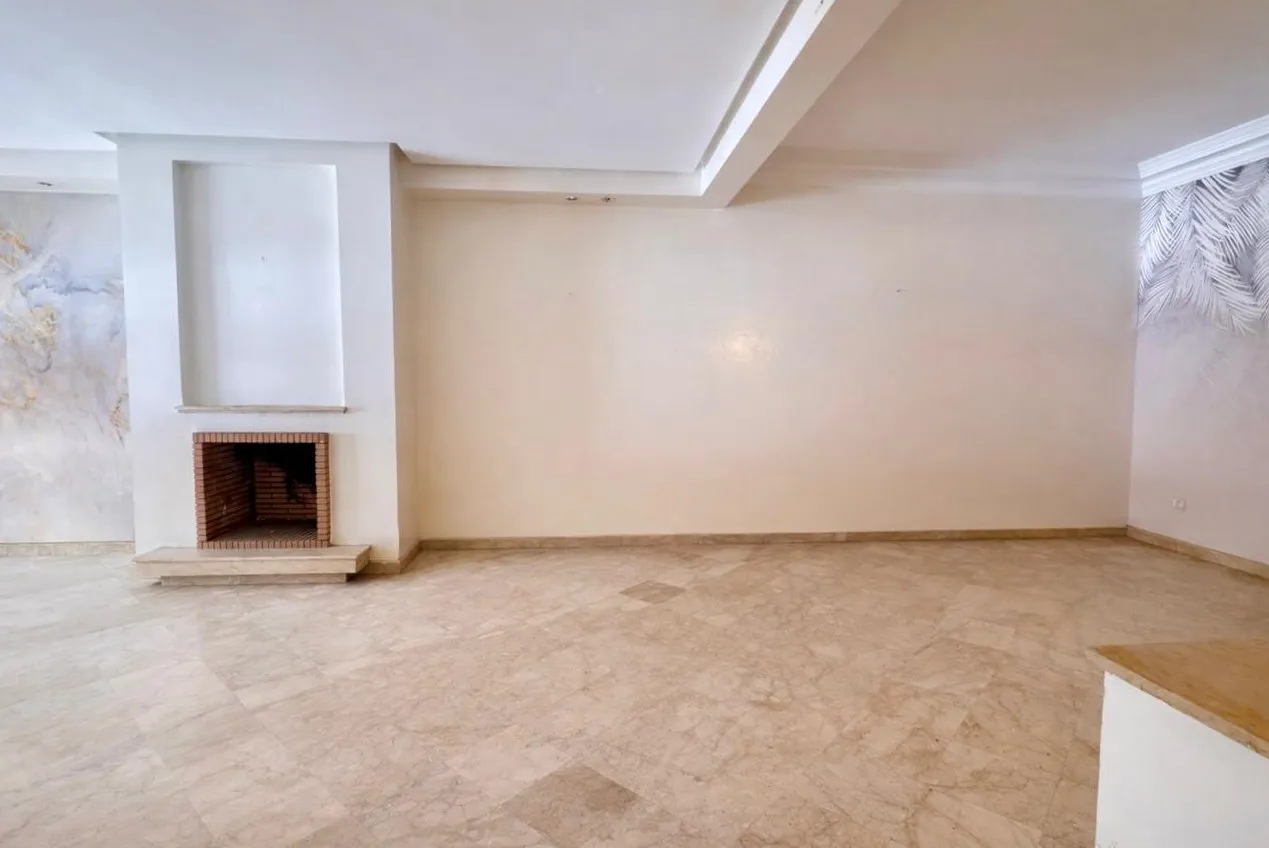 Duplex à vendre avec terrasse ensoleillée - الدار البيضاء (2)