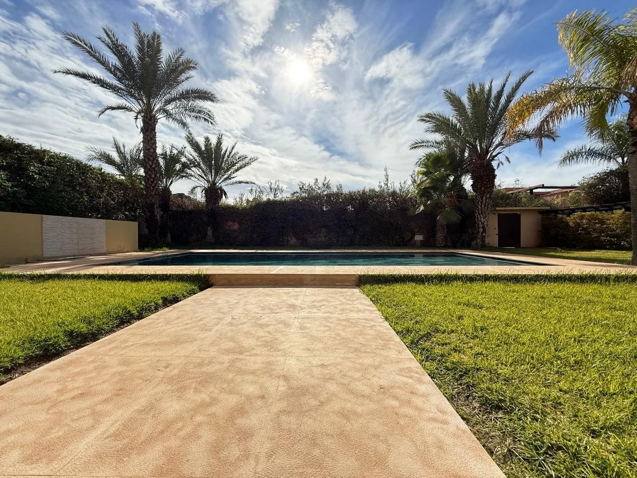 Villa rénovée plein sud, sans vis-à-vis — Golf d'Amelkis, Marrakech - مراكش (3)