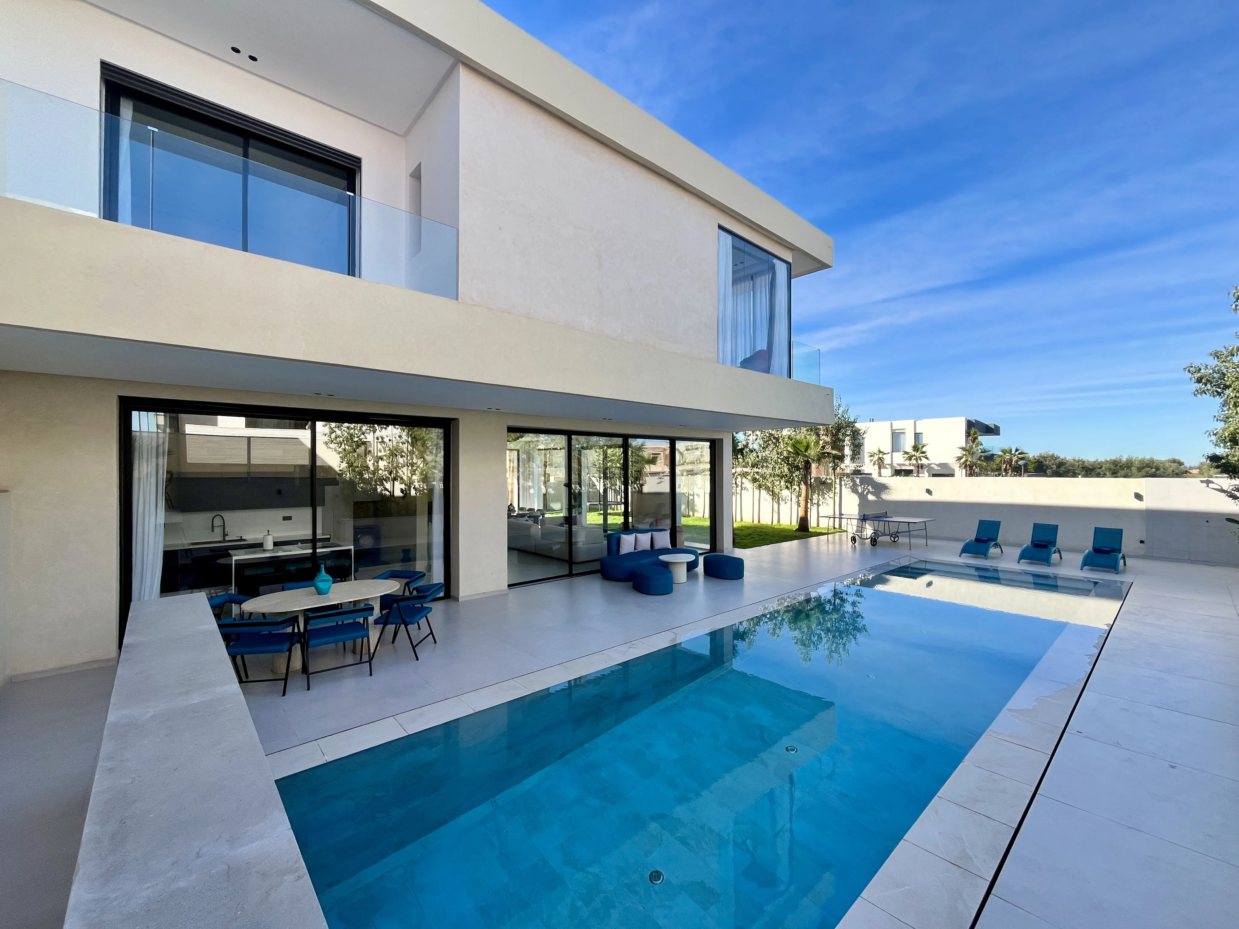 Villa moderne et épuré à Akenza - Marrakech - مراكش