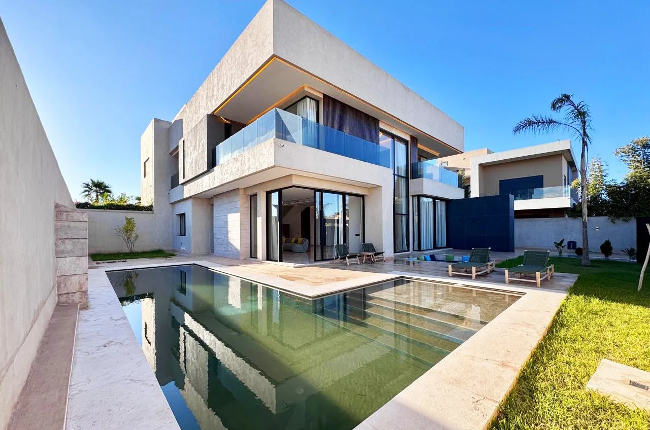 SUPERBE VILLA À VENDRE – GOLF NORIA, MARRAKECH - مراكش