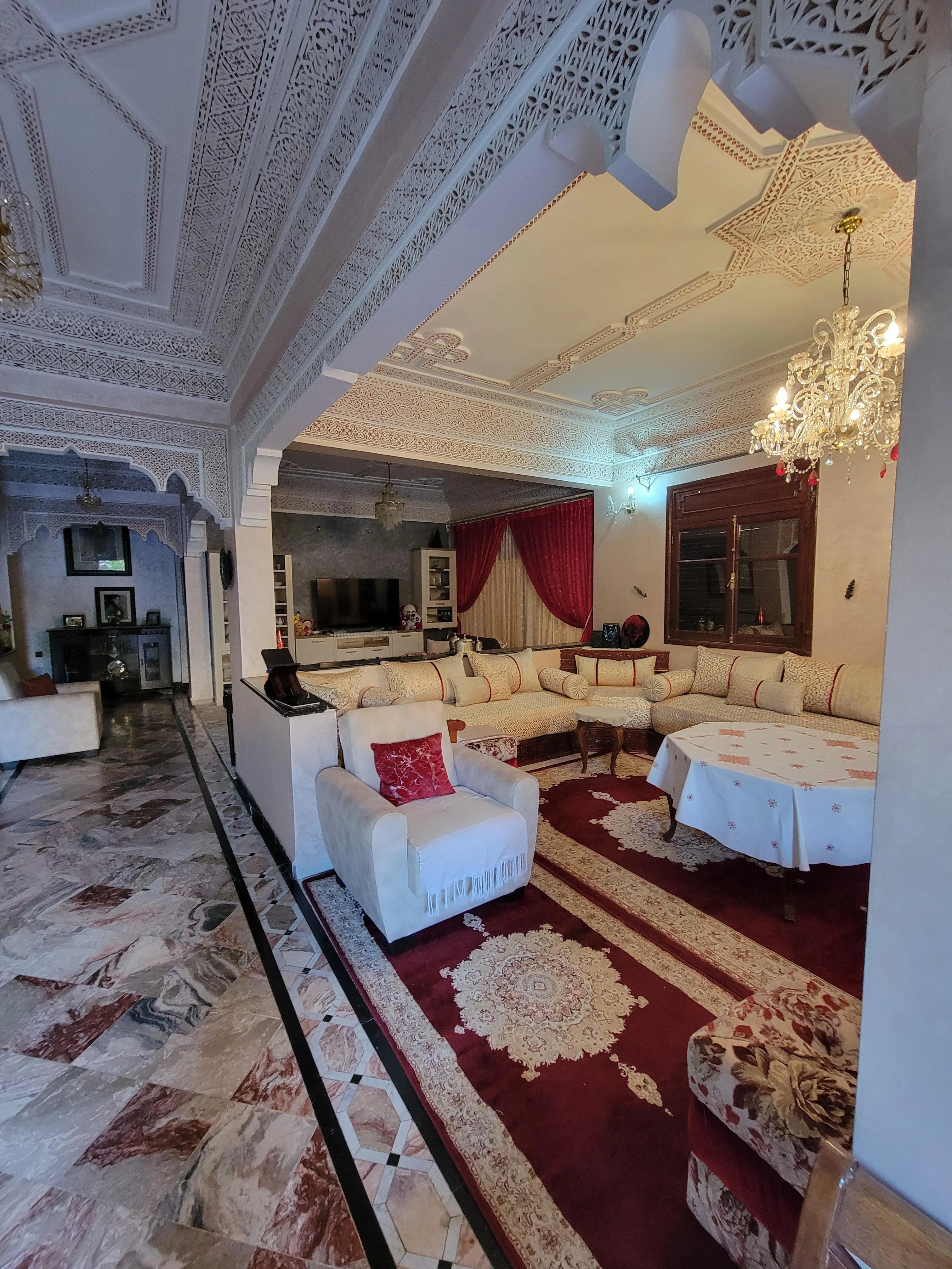 Villa de 576 m² en vente à Amerchich - مراكش (2)
