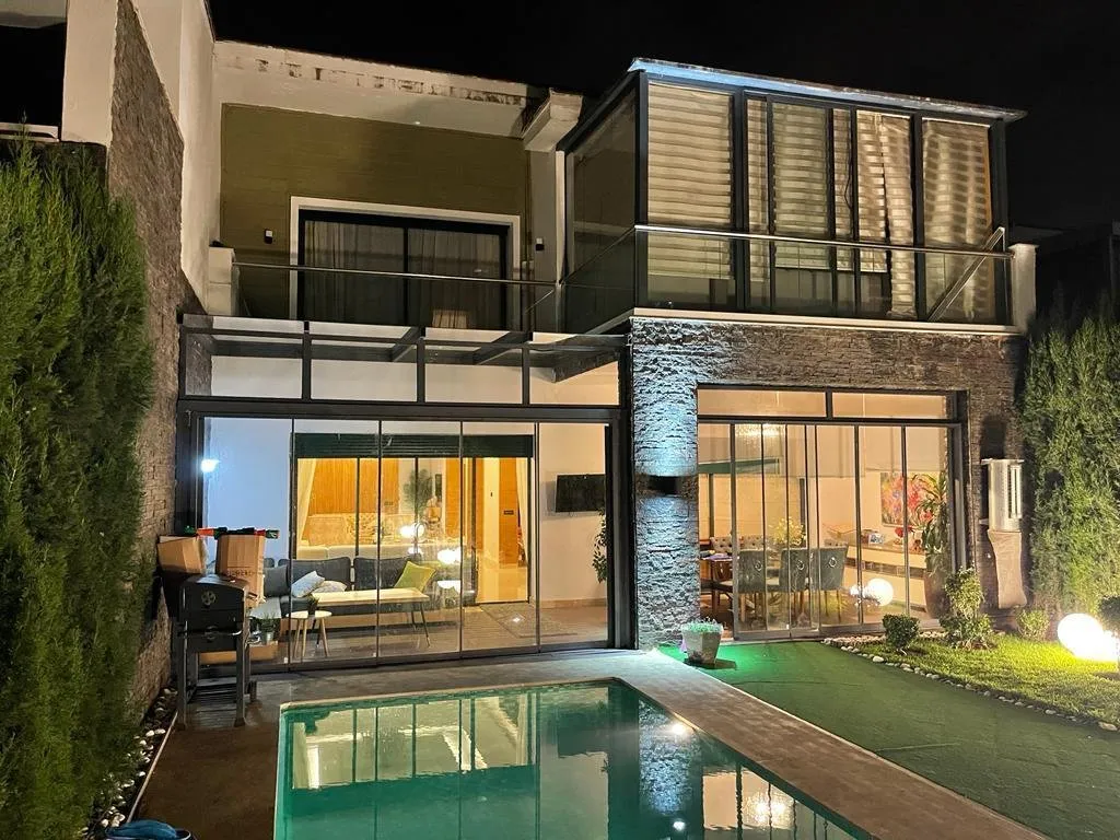 VILLA VUE MER QUARTIER ANFA SUPERRIEURRE - الدار البيضاء