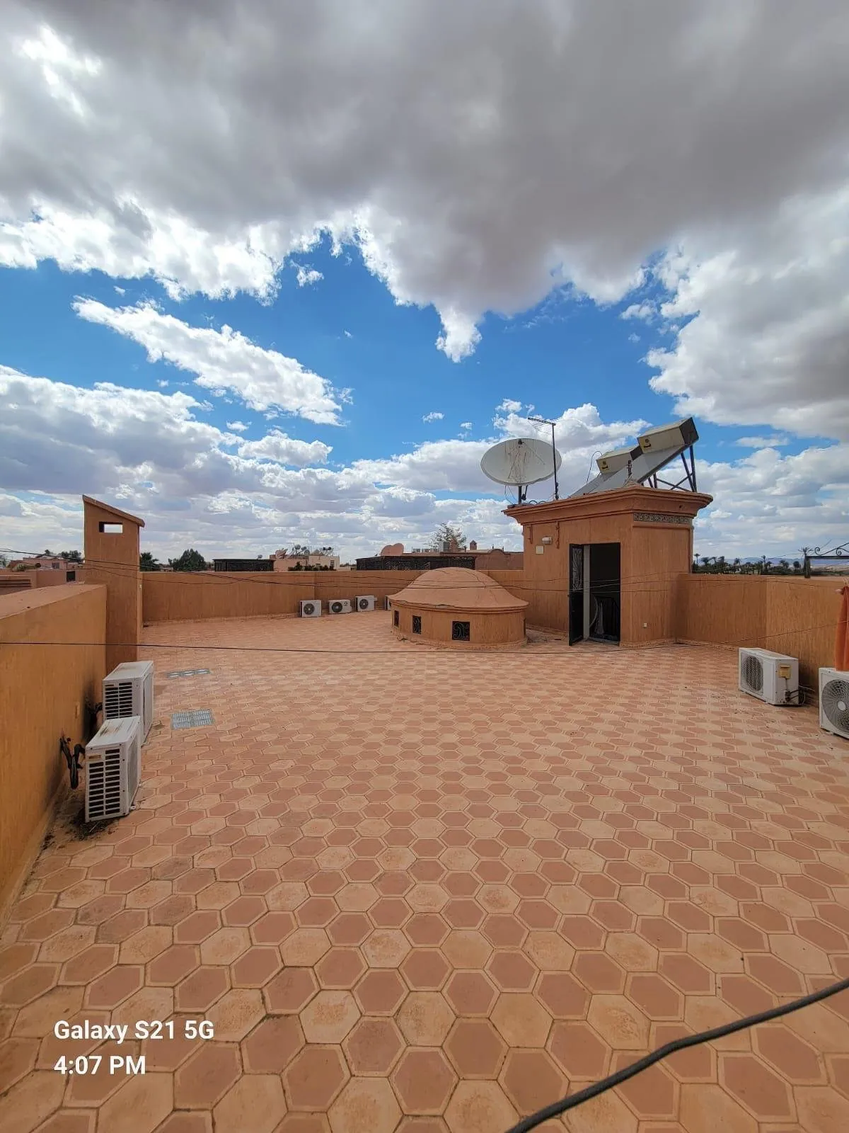Belle Villa de 421 m² à Targa - مراكش (2)