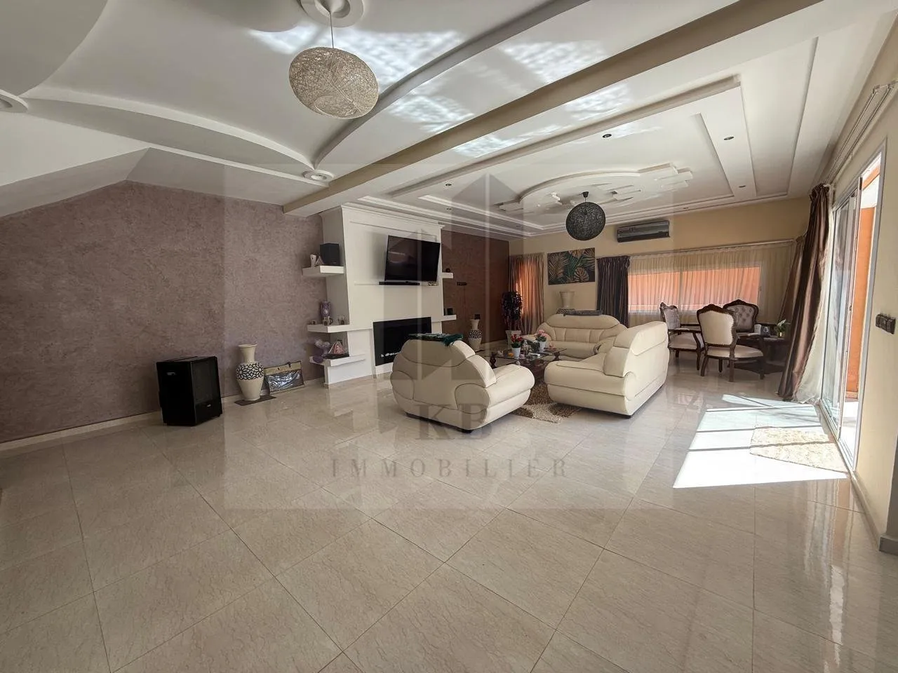 Tres jolie villa moderne route de Lourika - مراكش (2)