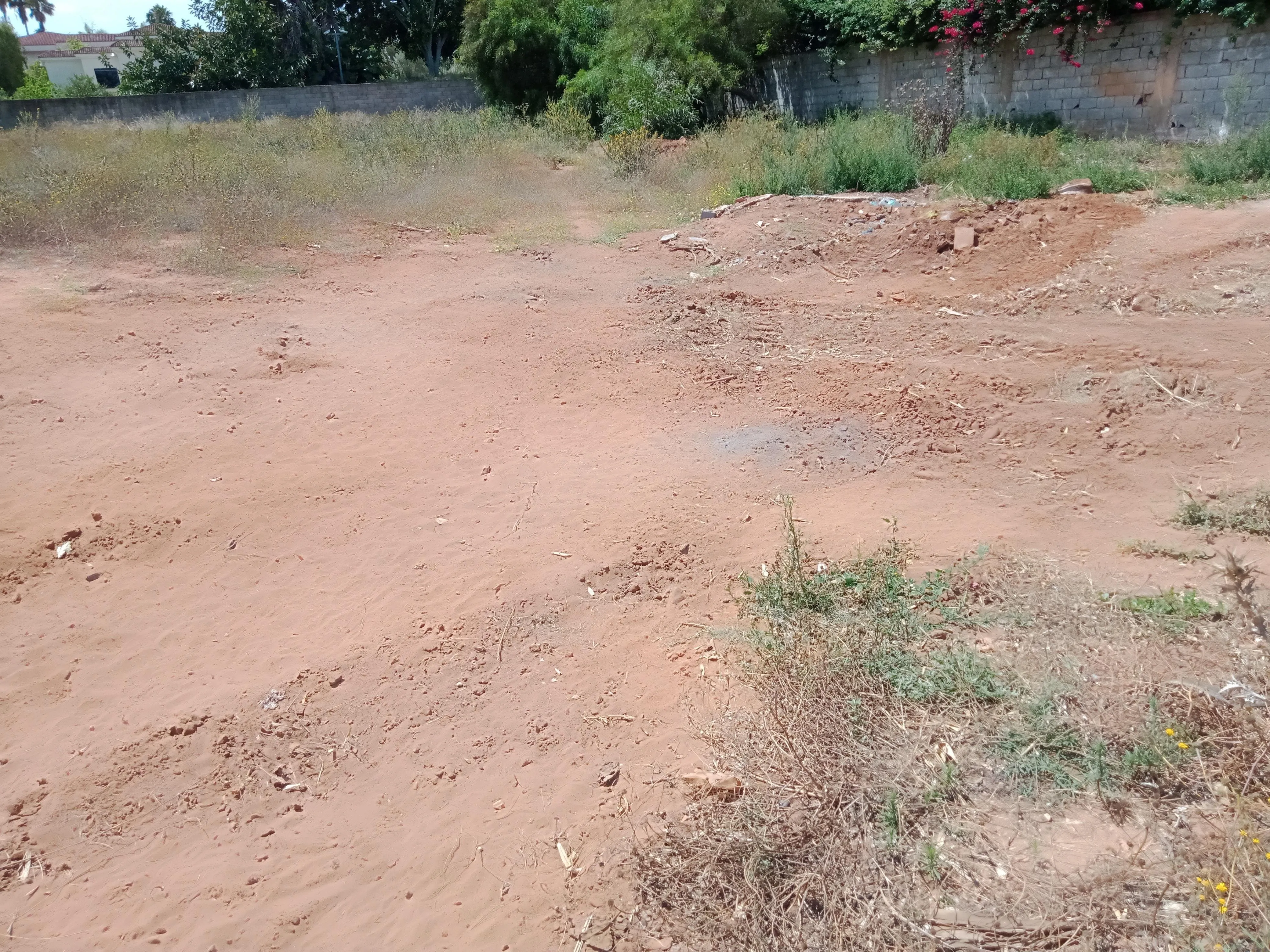 Terrain pour villa à vendre situé à Bir Kacem Souissi - الرباط (3)