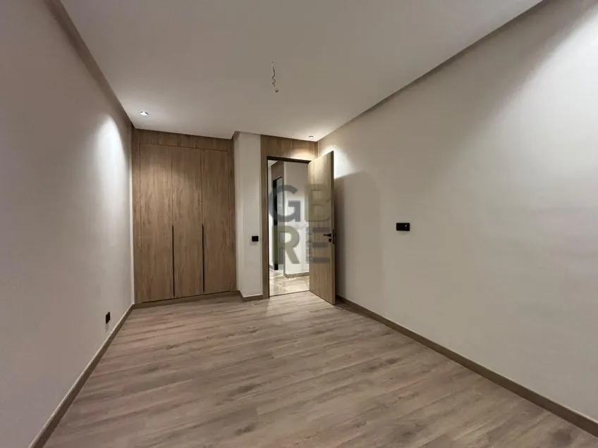 Superbe appartement en location à Souissi Rabat - الرباط (3)