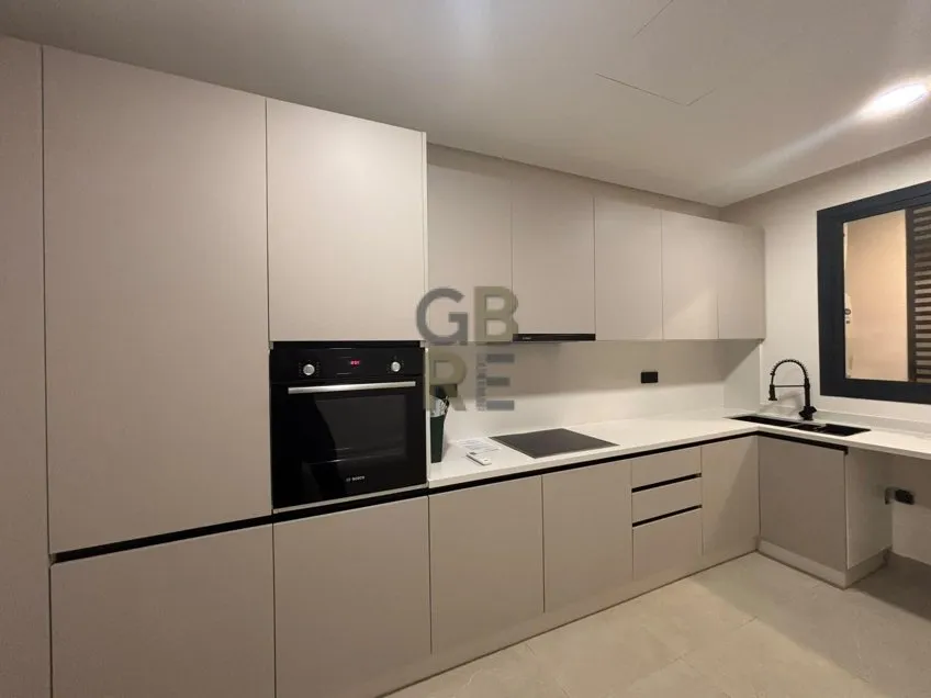 Superbe appartement en location à Souissi Rabat - الرباط (2)