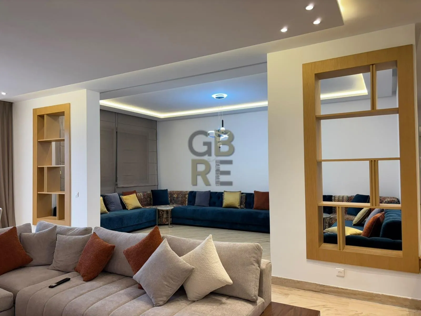 Très bel appartement meublé en location à Hay Riad - الرباط (2)