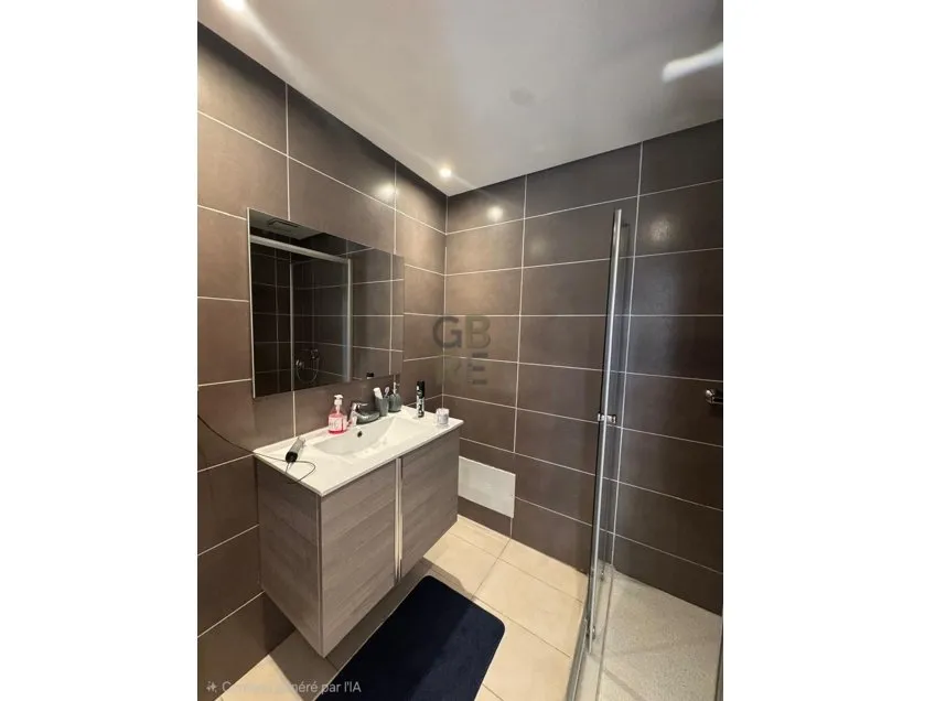 Bel appartement vide en location dans une résidence avec piscine à Prestigia - الرباط (2)