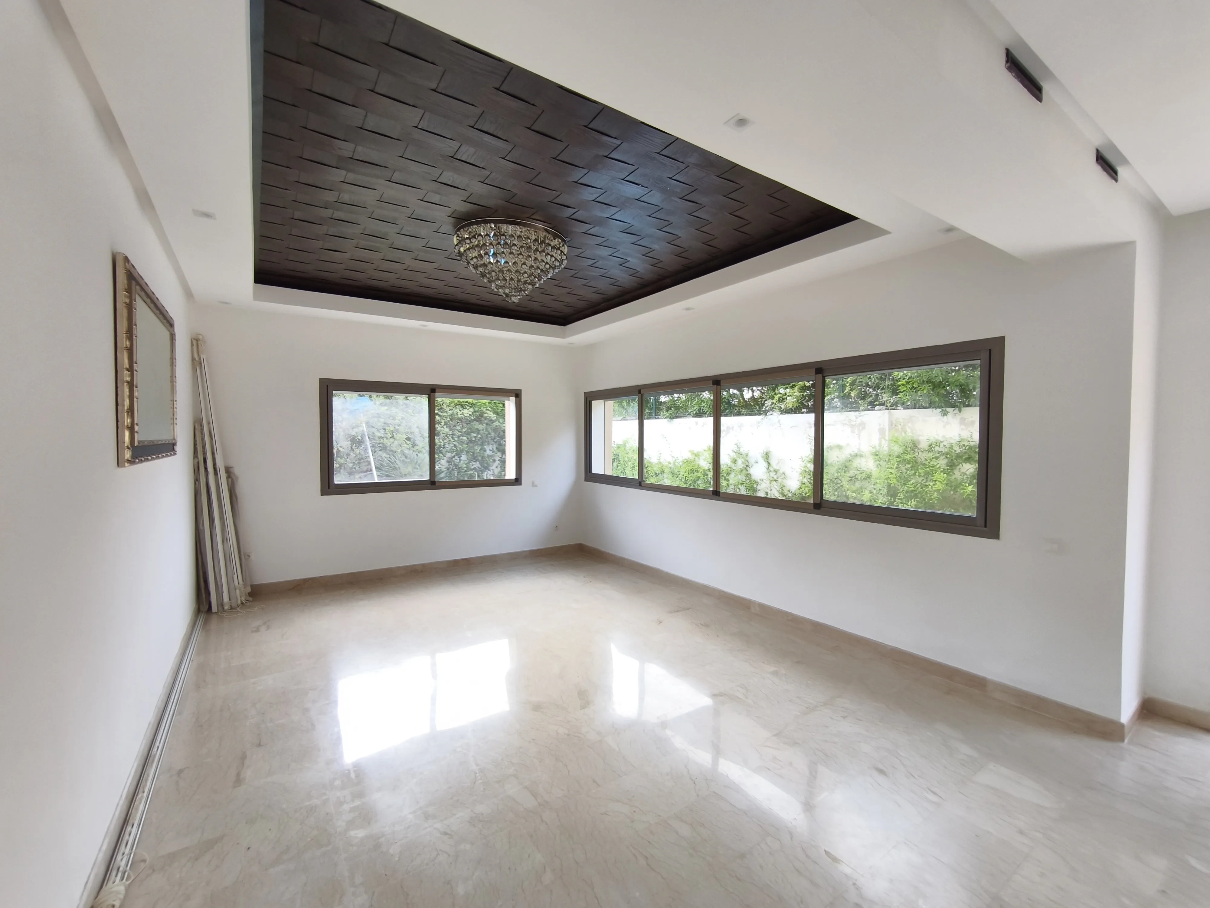 Magnifique villa 3 chambres avec piscine et jardin - دار بوعزة (3)