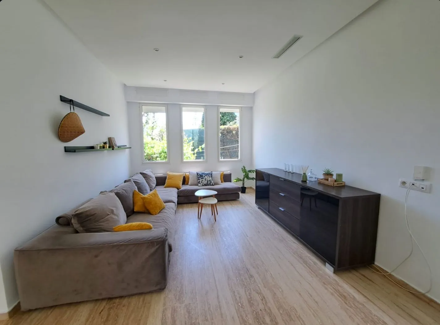 Magnifique Villa Meublée avec Piscine – Résidence Sécurisée - دار بوعزة (2)