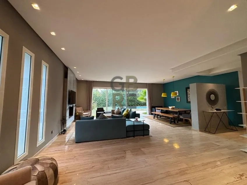 Très belle villa avec piscine en location meublée à Bassatine el Menzeh - الرباط