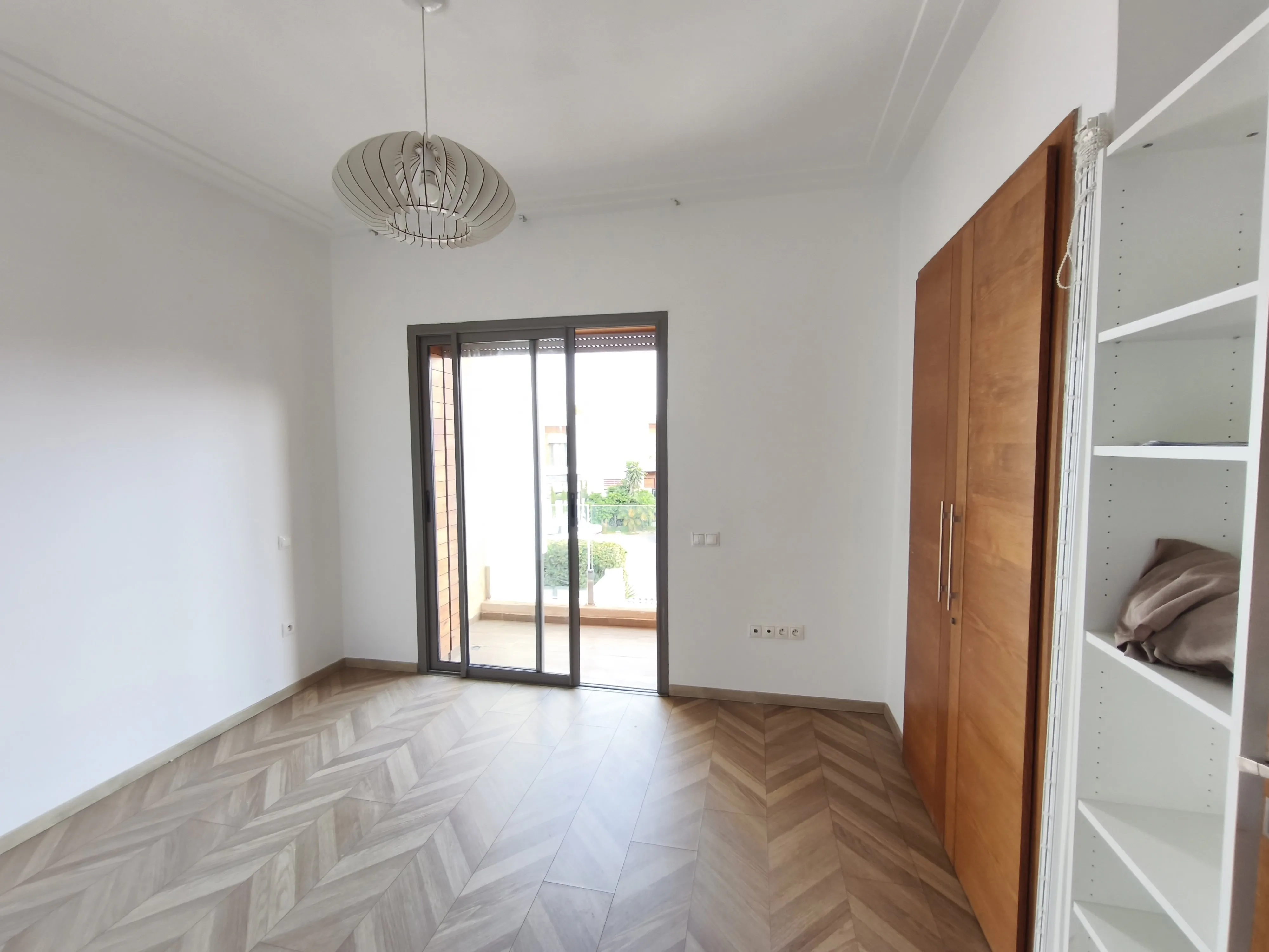 Magnifique villa 3 chambres avec piscine et jardin - دار بوعزة (3)