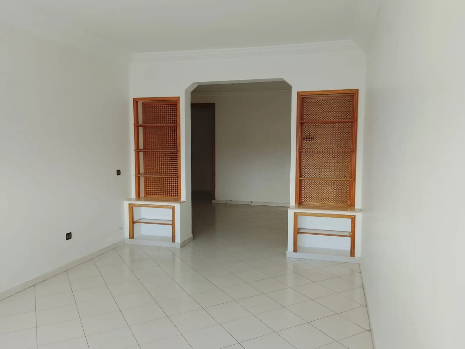 Bel appartement à louer - الدار البيضاء (3)