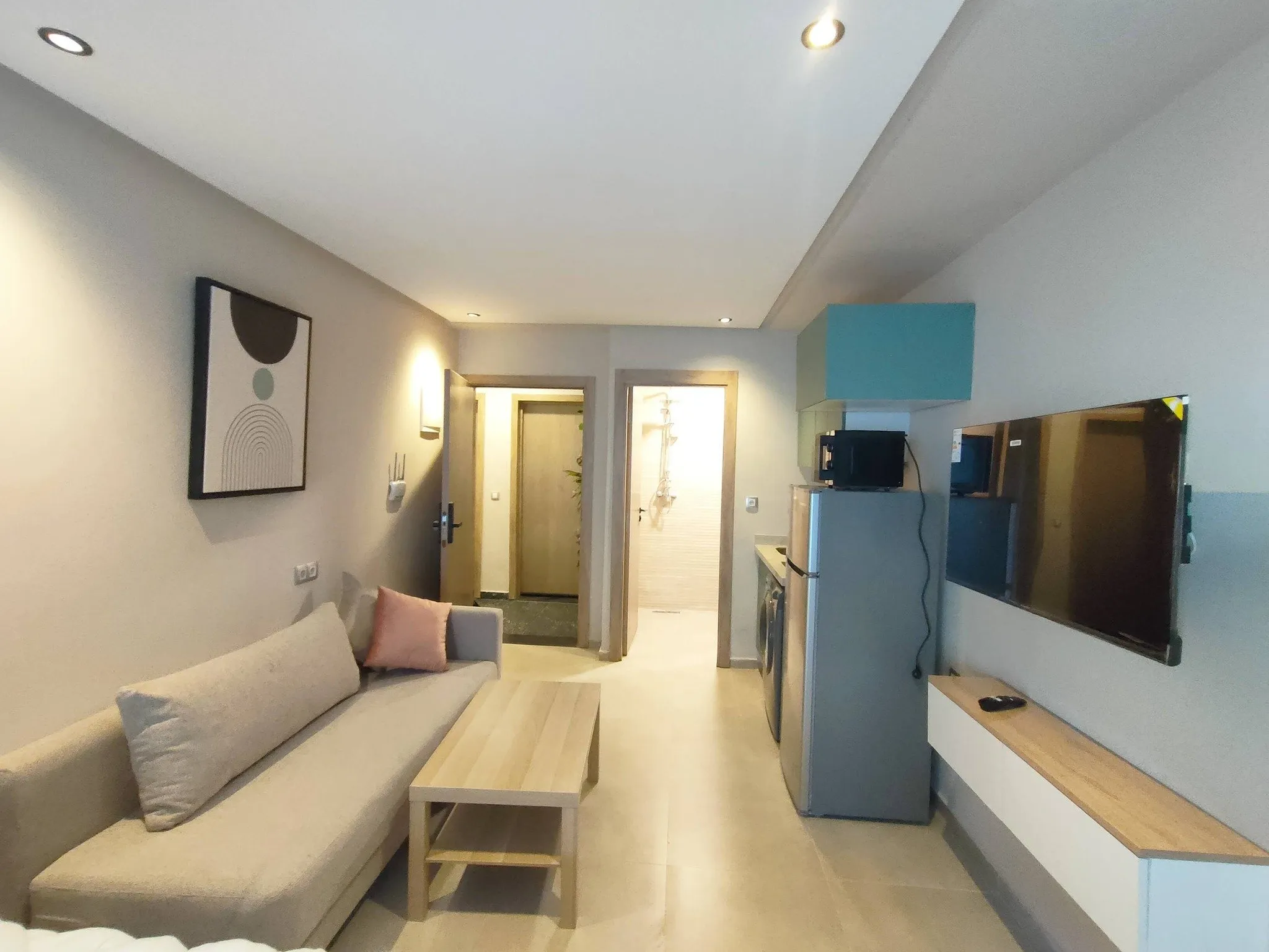 Studio meublé Fille Bourgogne 4000 Dh - الدار البيضاء (4)