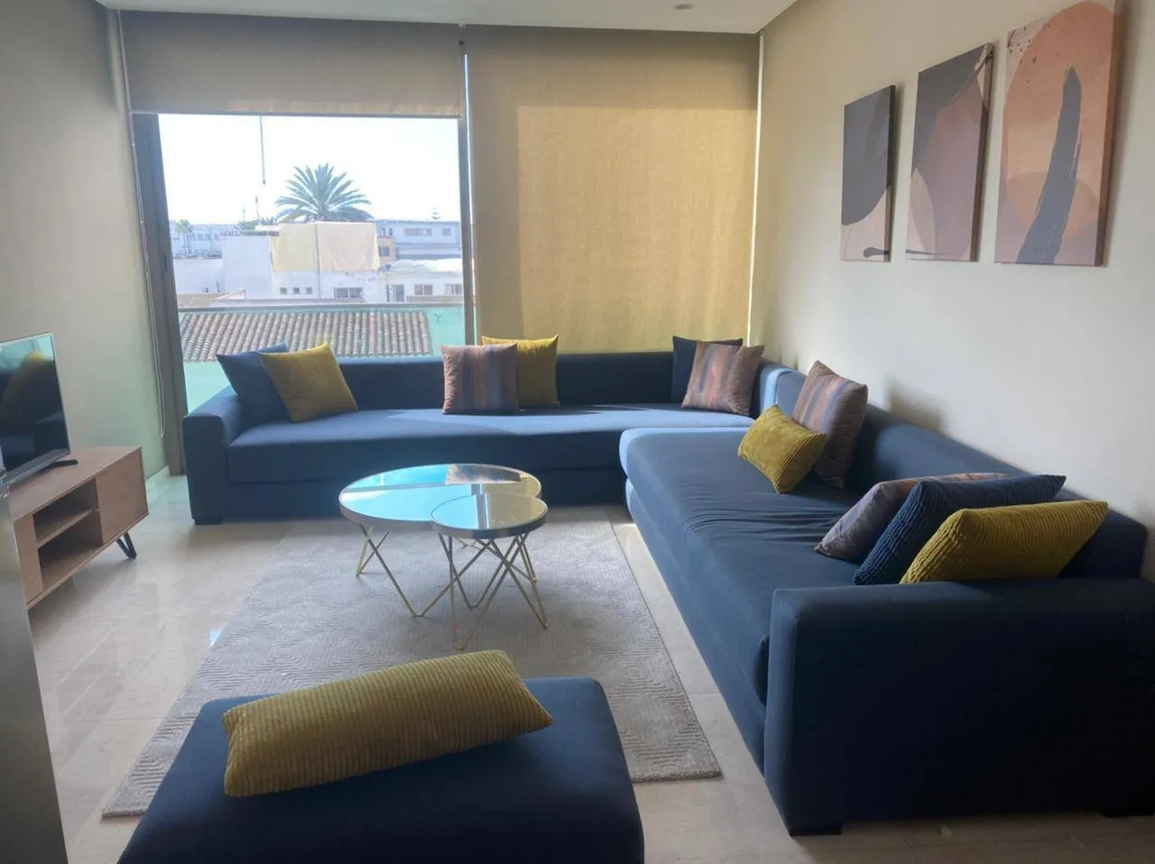 Studio meublé 48m² Val d'Anfa 7000 Dh - الدار البيضاء (3)