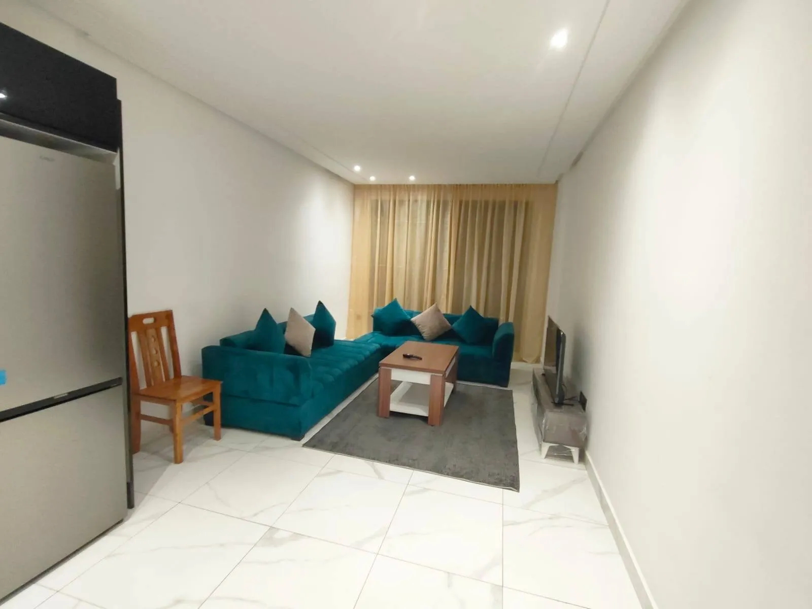 Studio neuf meublé Beauséjour  6500 dh - الدار البيضاء (2)