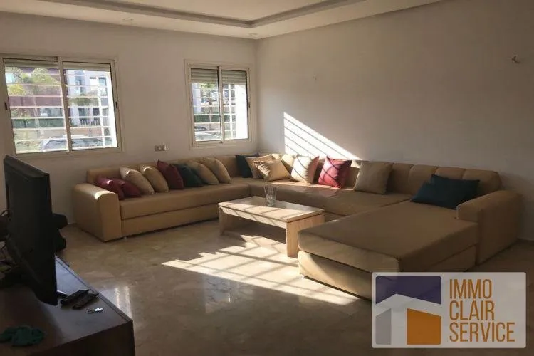 Appartement bien ensoleillé en location - الرباط