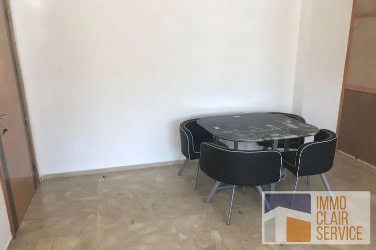 Appartement bien ensoleillé en location - الرباط (3)