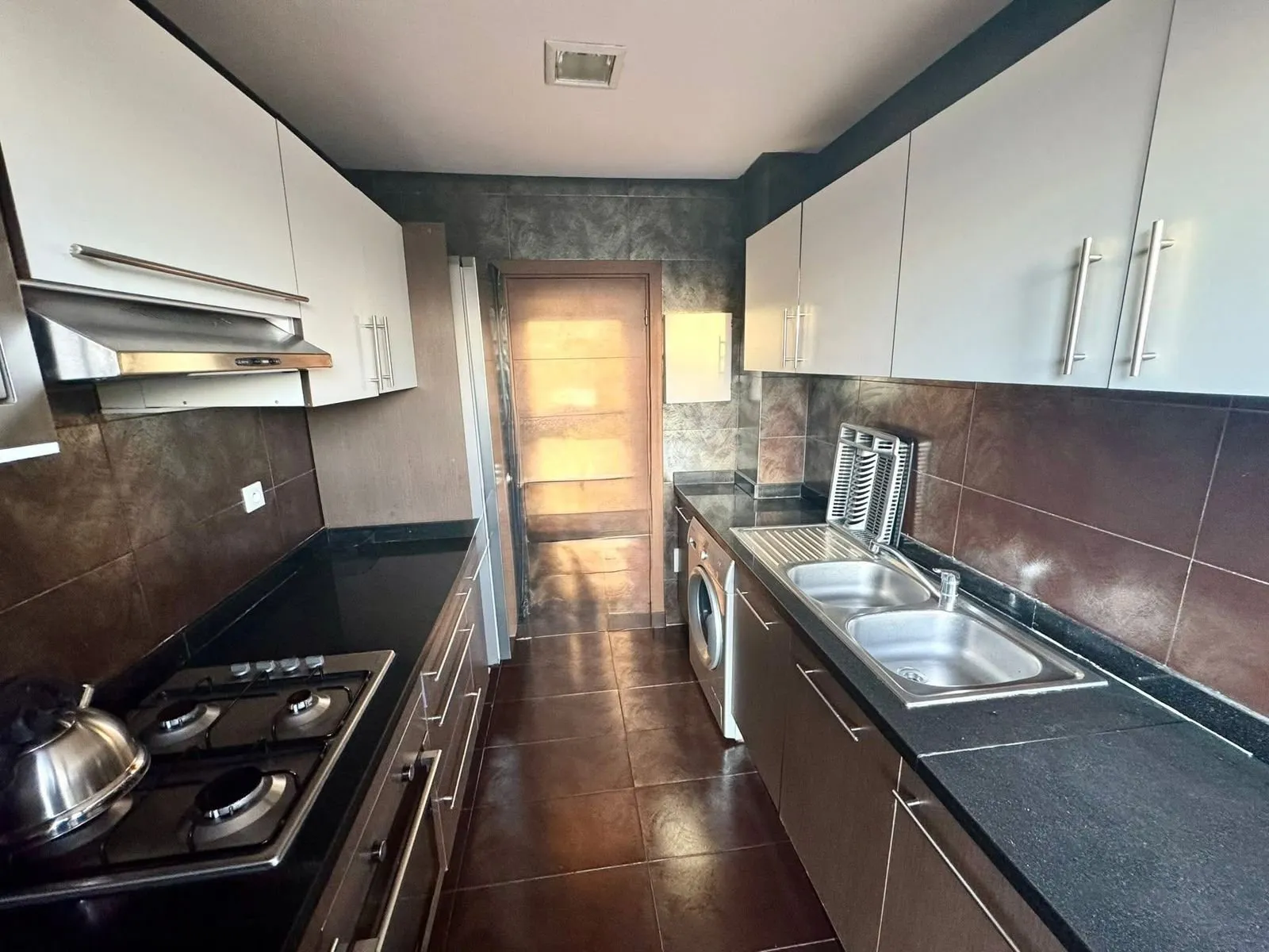 À Louer – Magnifique Appartement Meublé Front Mer à Dar Bouazza 2 CH - دار بوعزة (4)