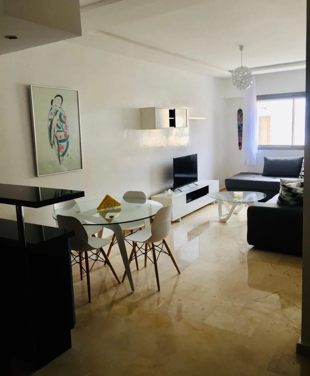 Bel appartement bien équipé à louer à Bourgone - الدار البيضاء (2)