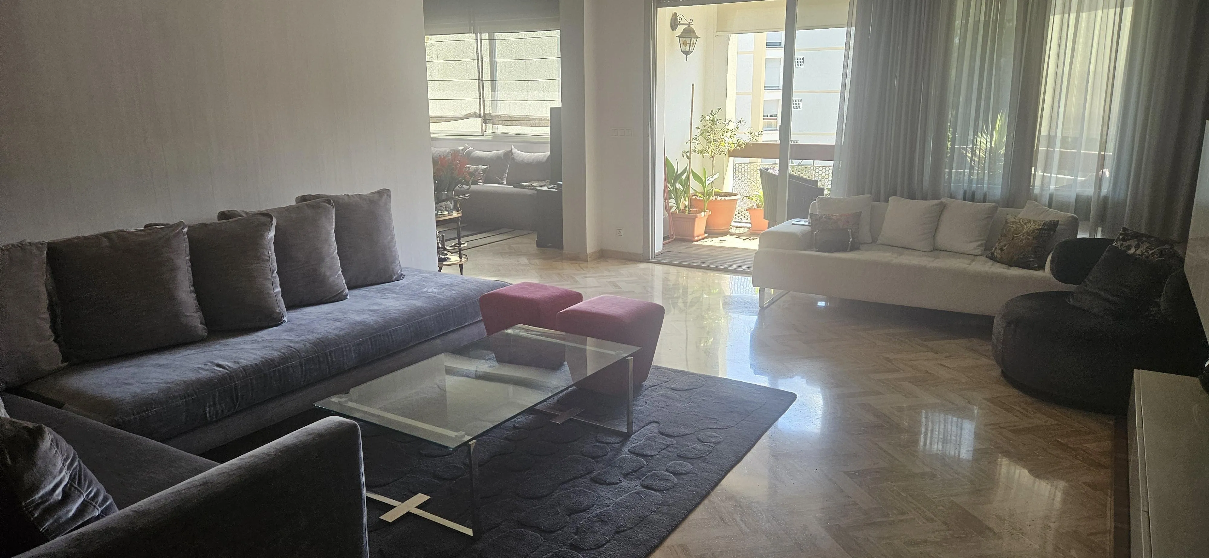 Très bel appartement meublé dans une résidence fermée - الرباط