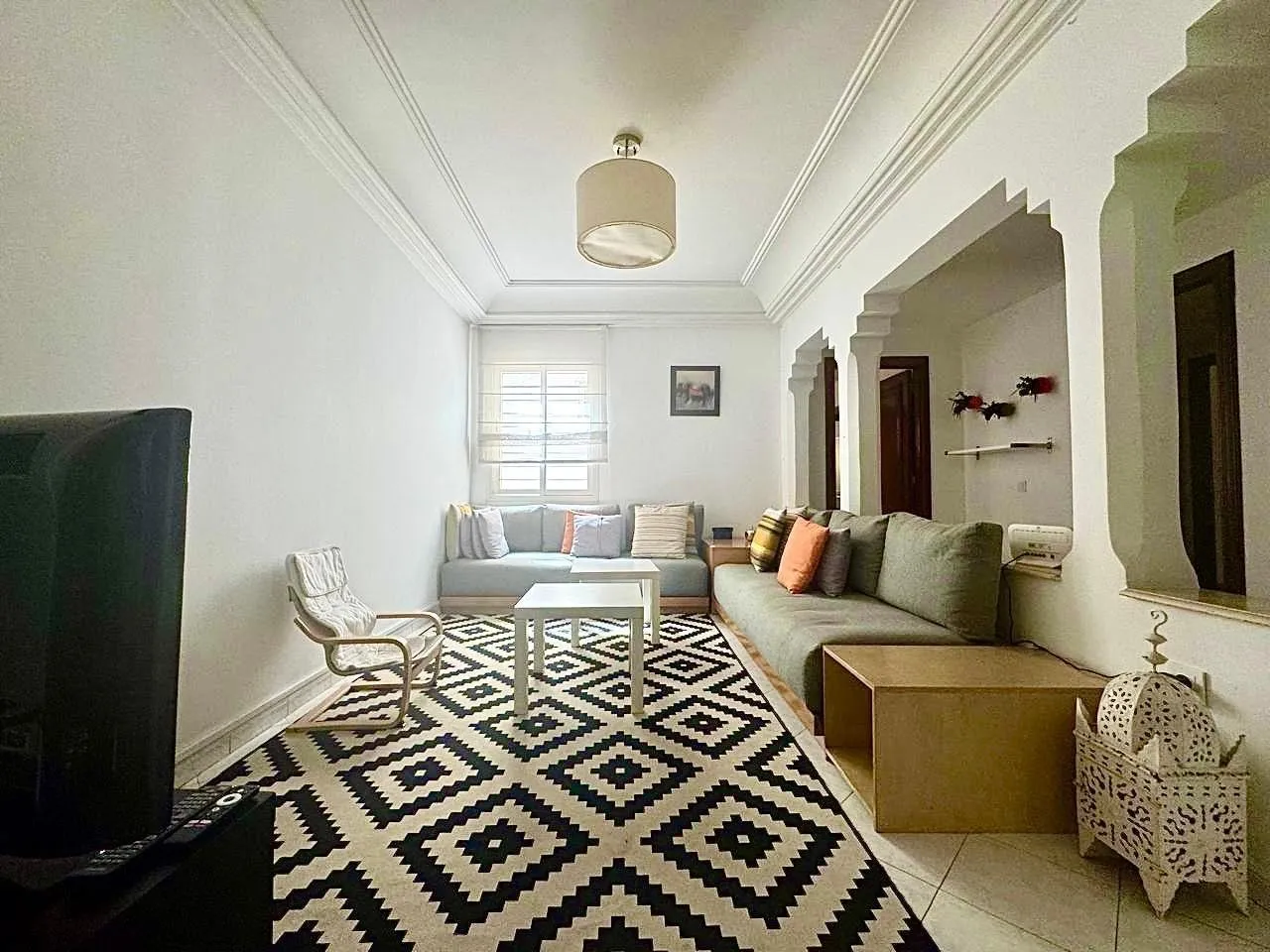 Très joli appartement meublé à louer RACINE - الدار البيضاء