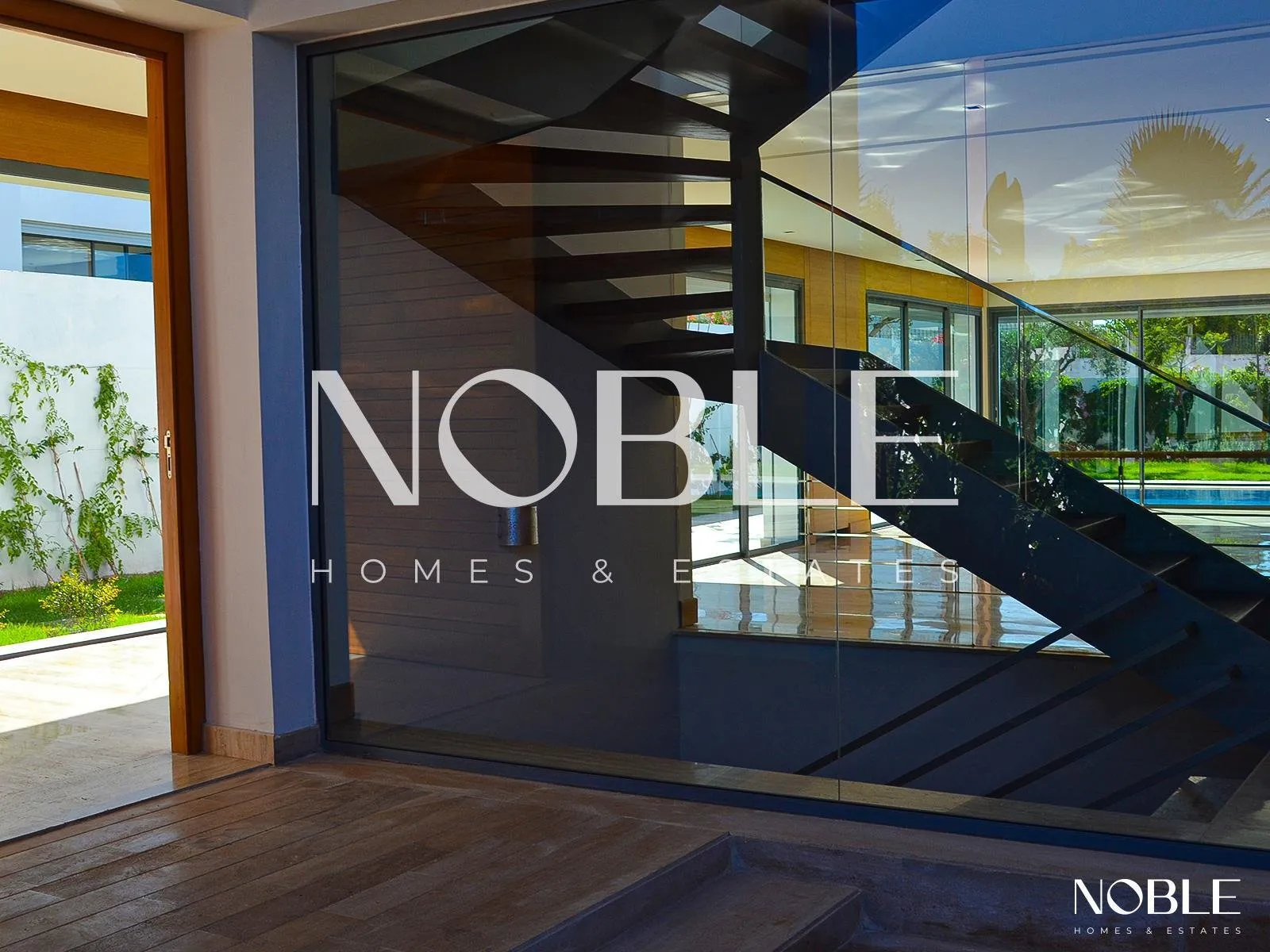 Villa Contemporaine à Louer – Anfa Supérieur - الدار البيضاء (3)