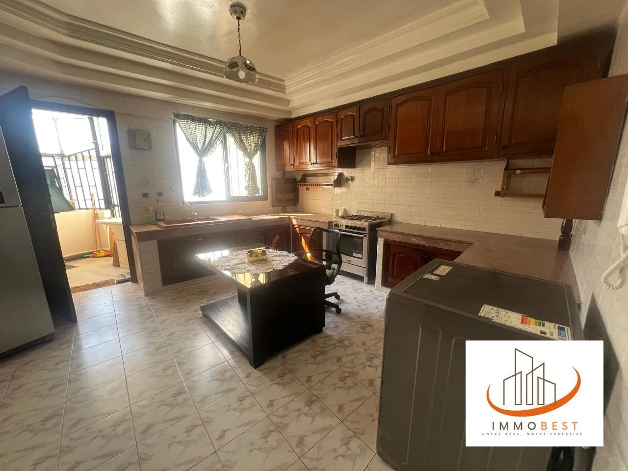 RACINE – À LOUER | Appartement vide de 169 m² - الدار البيضاء (2)