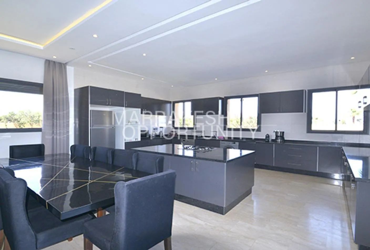 Moderne Villa Meublée en location annuelle sur la Route de Ouarzazate - مراكش (2)