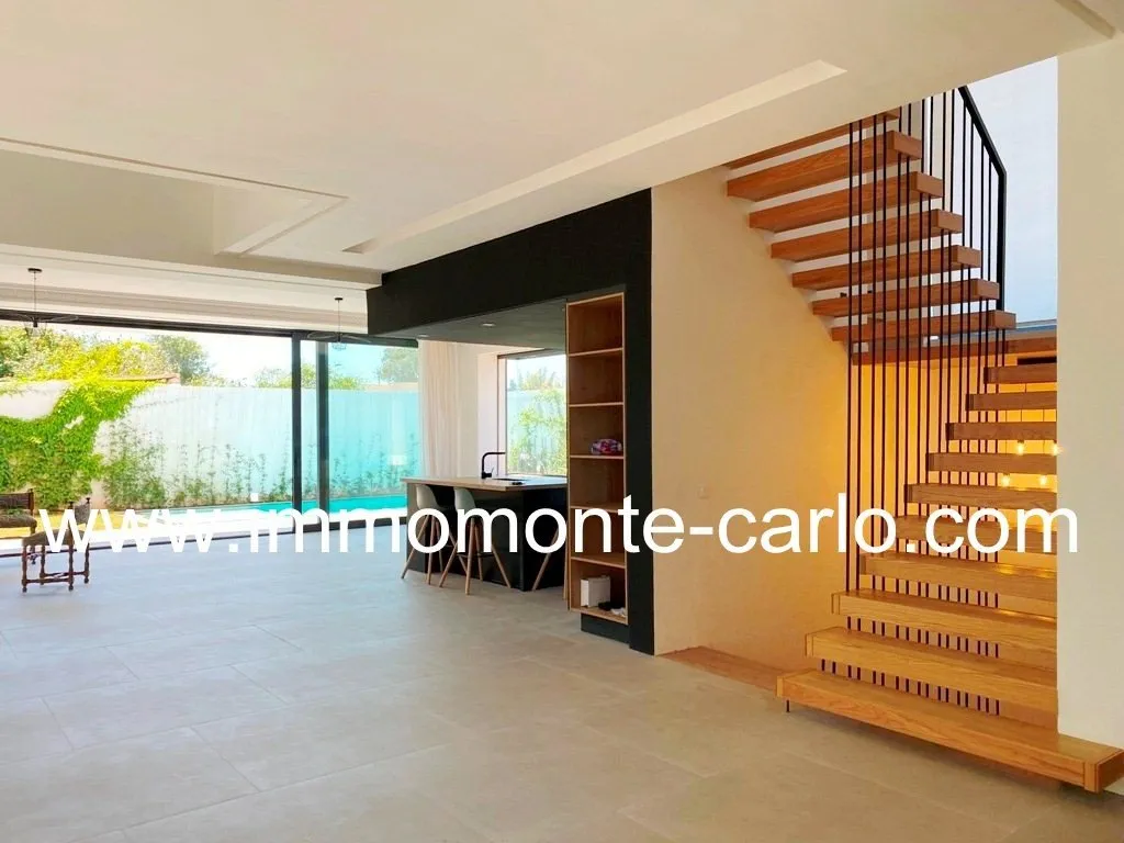 Superbe villa proche de Descartes Rabat - الرباط