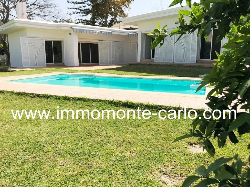Agréable villa avec piscine à Rabat - الرباط