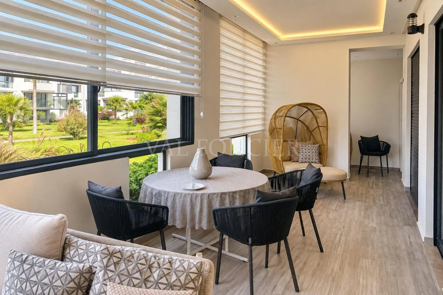 Vente Appartement rénové 114m2 2 chambres Les Crêtes, Casablanca - الدار البيضاء (3)