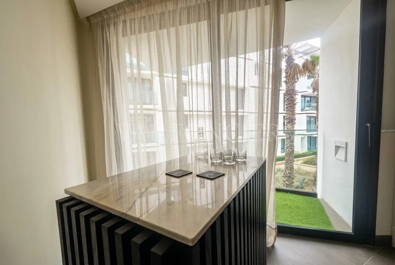 Vente Superbe Appartement 137m2 2 Suites meublé Ain Diab, Casablanca - الدار البيضاء (4)